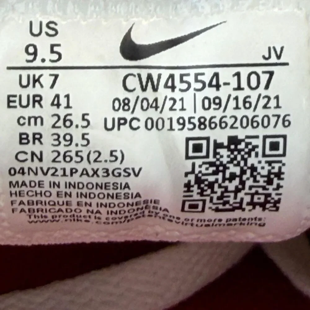 Nike Air Max SC Shoes Womens Size 9.5 White Gold Silver Sneakers CW4554-107